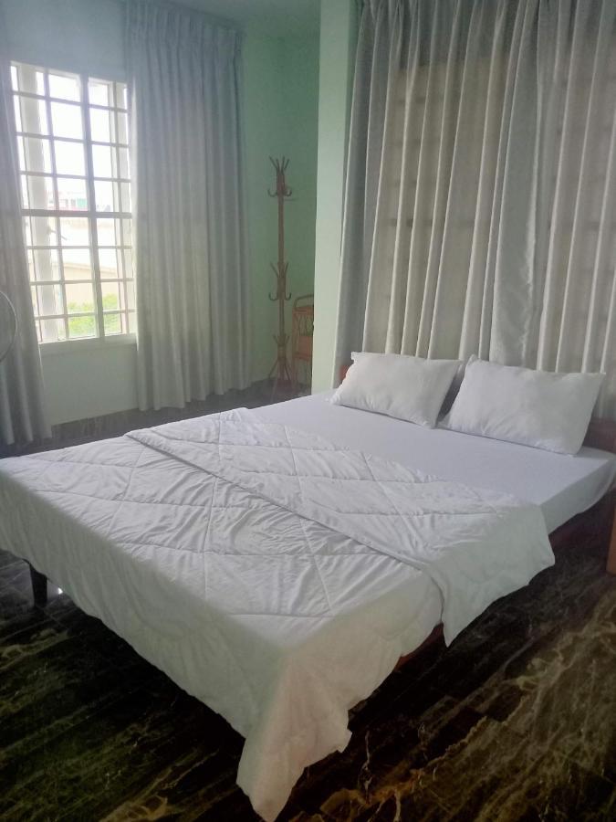 Kol House Bed & Breakfast Phnom Penh Dış mekan fotoğraf