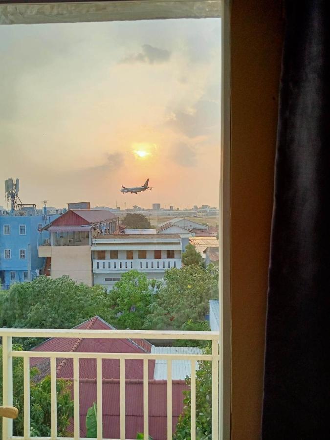 Kol House Bed & Breakfast Phnom Penh Dış mekan fotoğraf
