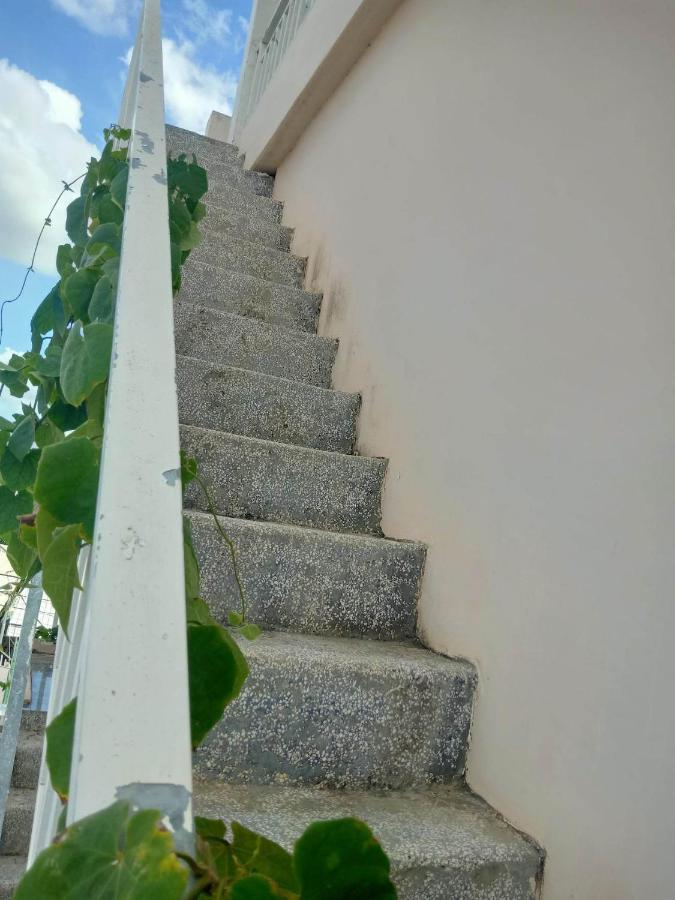 Kol House Bed & Breakfast Phnom Penh Dış mekan fotoğraf