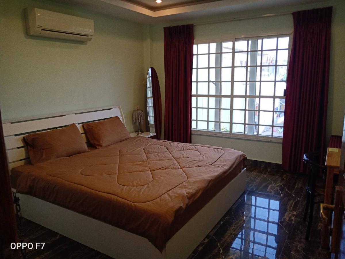 Kol House Bed & Breakfast Phnom Penh Dış mekan fotoğraf